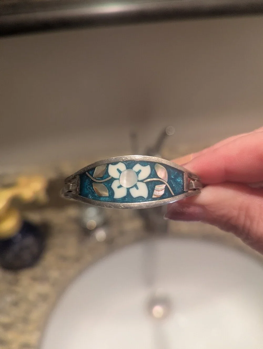N/A elegant blue